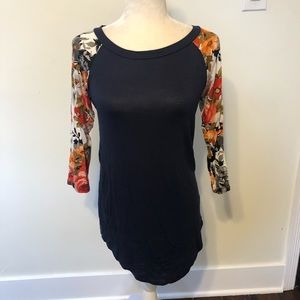 Color Block Tee Medium